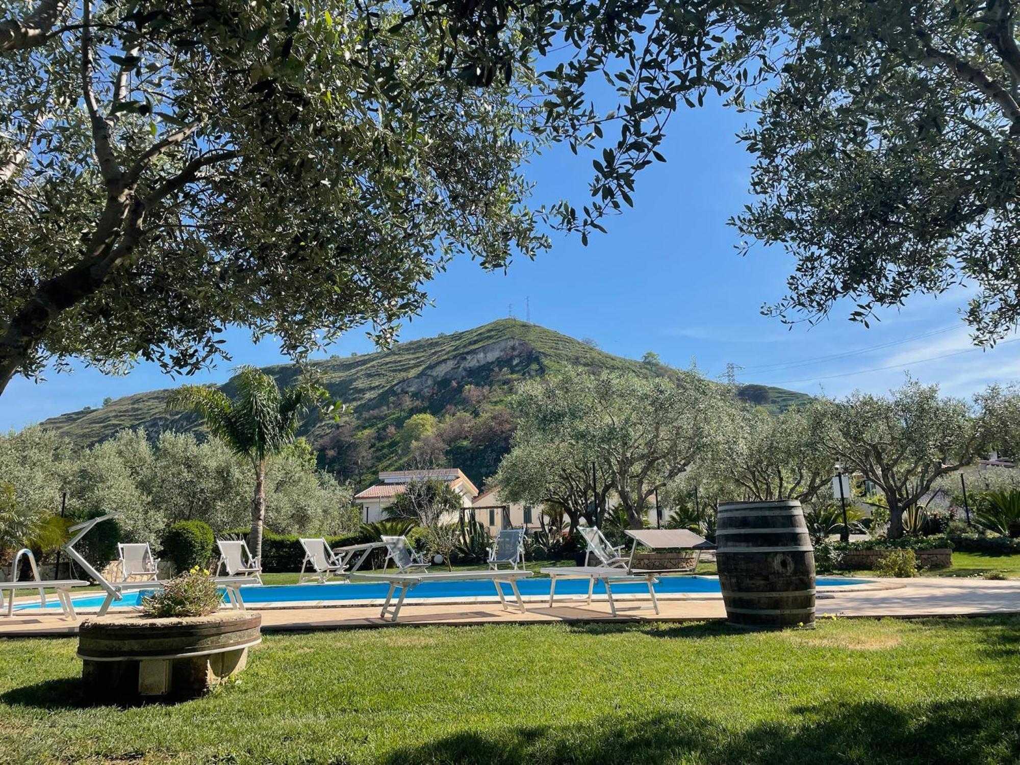Drapia Villa Garden מראה חיצוני תמונה