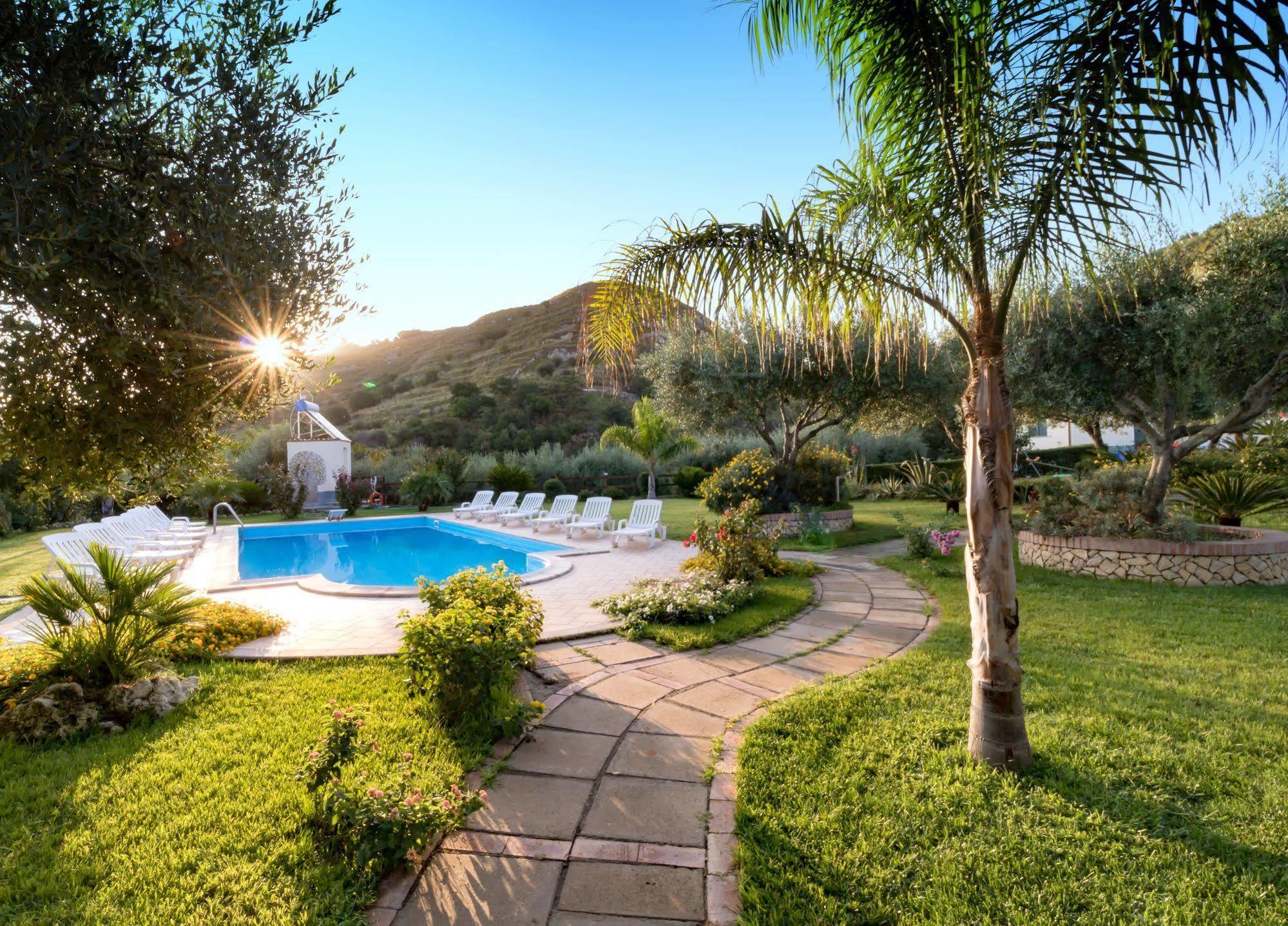 Drapia Villa Garden מראה חיצוני תמונה