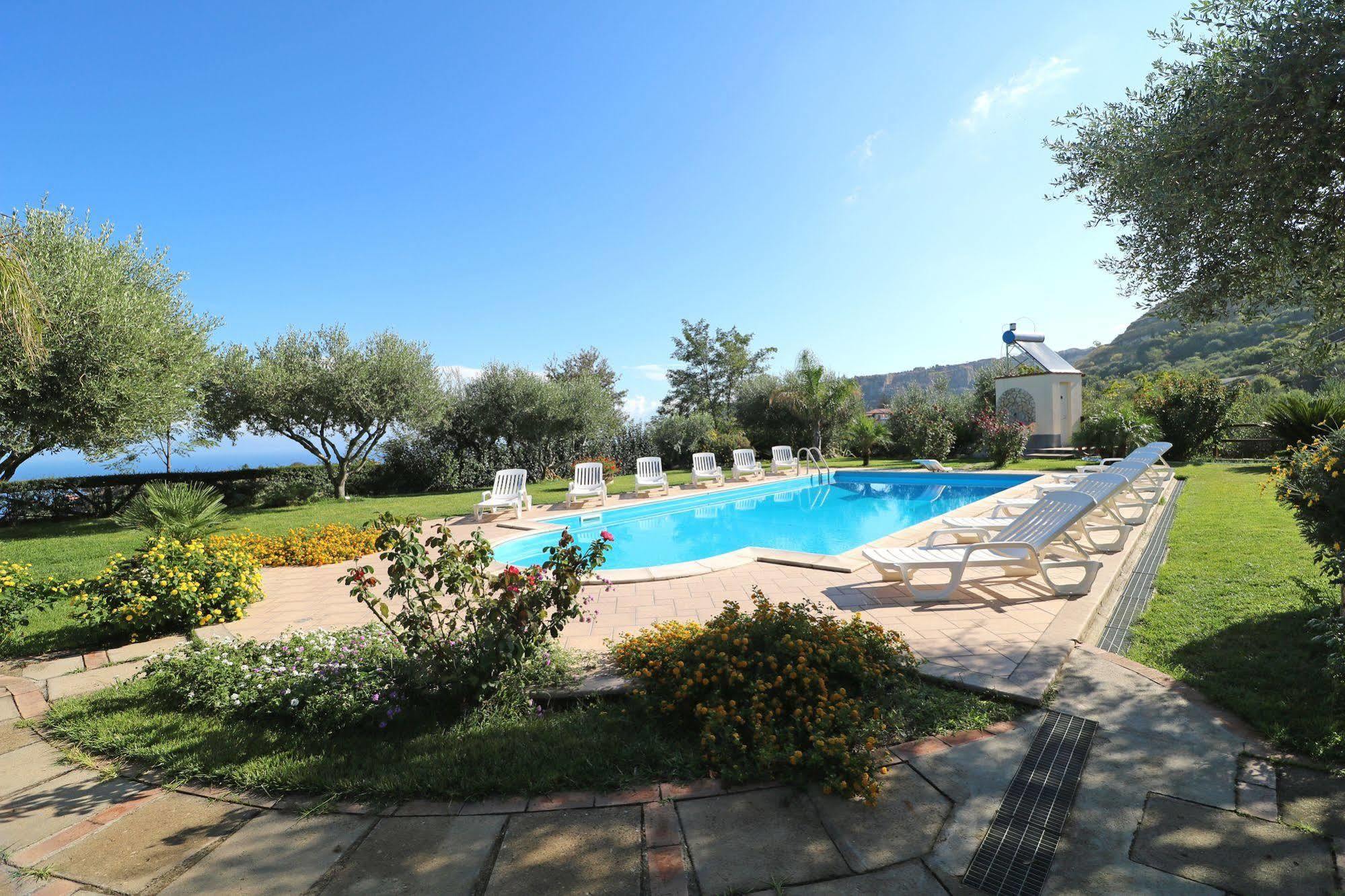 Drapia Villa Garden מראה חיצוני תמונה